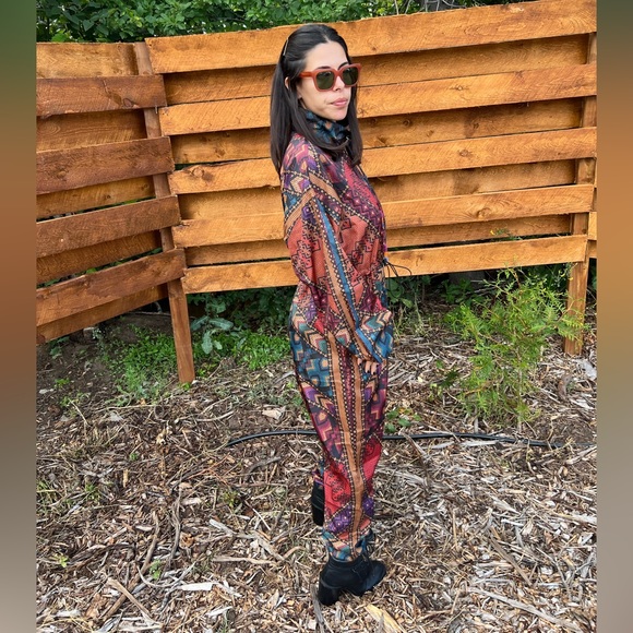 FARM RIO JUMPSUIT - Picture 5 of 5